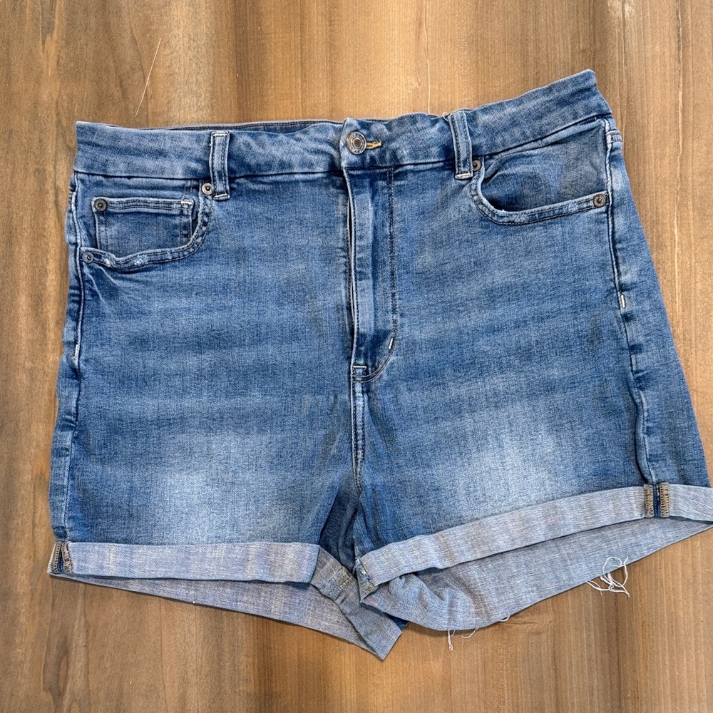 American Eagle Curvy Hi-Rise Shortie Denim Jean Shorts
